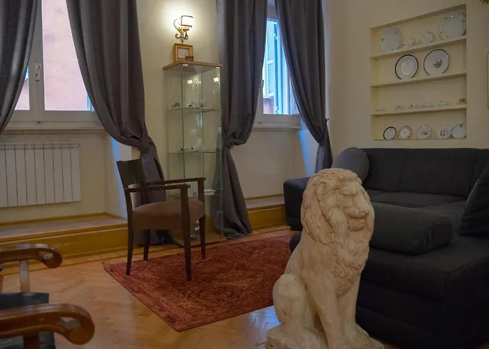 Mgpgroup Guest House Navona